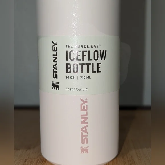 New Stanley IceFlow 24 Oz Fast Flow Water Bottle Cup Rose Quartz Pink - Picture 3 of 5